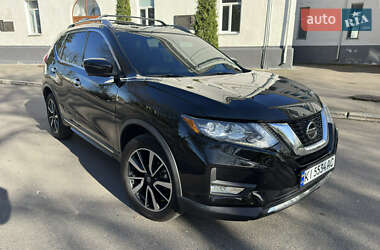 Внедорожник / Кроссовер Nissan Rogue 2019 в 