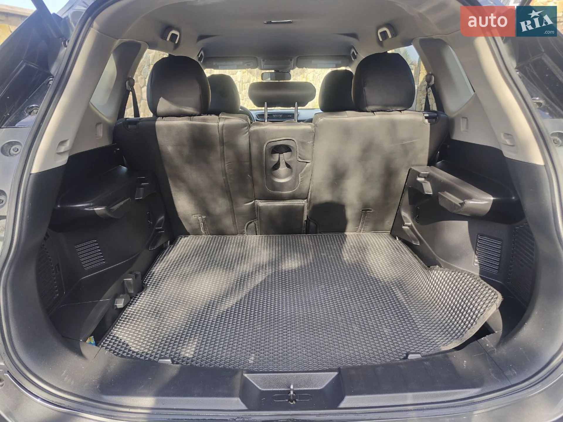 2016 Nissan Rogue - мініатюра 33