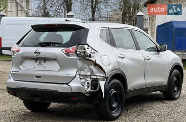 Внедорожник / Кроссовер Nissan Rogue 2015 в 