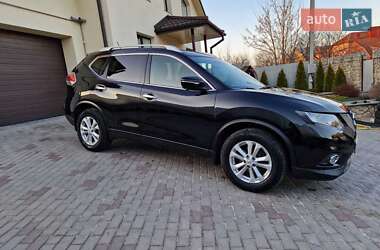 Внедорожник / Кроссовер Nissan Rogue 2014 в 