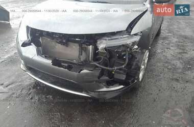 Внедорожник / Кроссовер Nissan Rogue 2015 в 