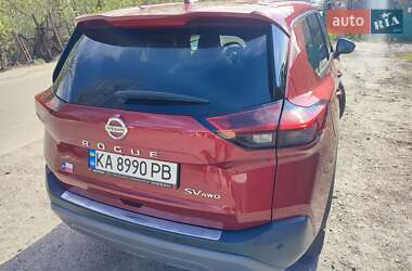 Позашляховик / Кросовер Nissan Rogue 2021 в 