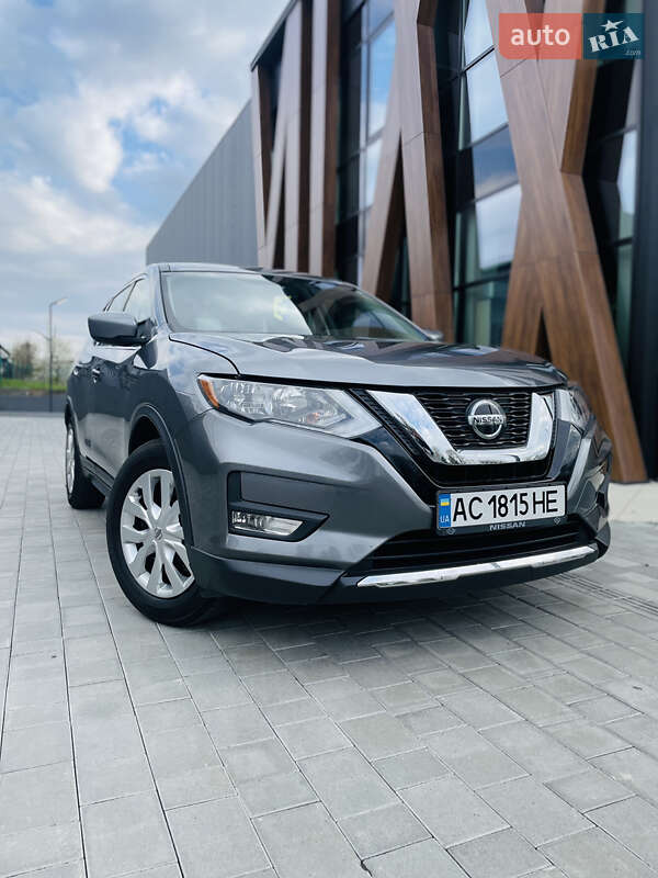 Nissan Rogue 2018