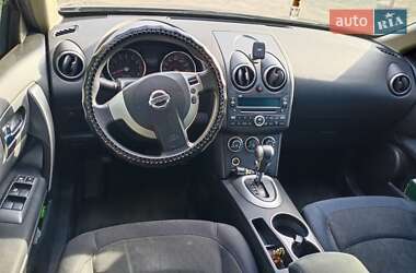 Внедорожник / Кроссовер Nissan Rogue 2008 в 