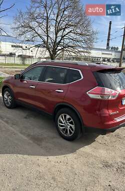 Внедорожник / Кроссовер Nissan Rogue 2015 в 