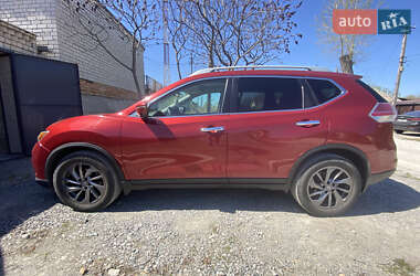 Позашляховик / Кросовер Nissan Rogue 2015 в 
