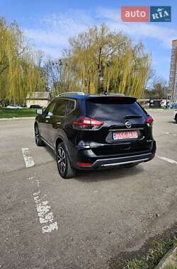 Позашляховик / Кросовер Nissan Rogue 2018 в 