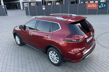 Внедорожник / Кроссовер Nissan Rogue 2018 в 