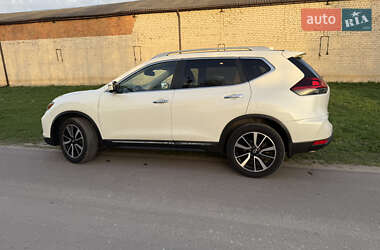 Внедорожник / Кроссовер Nissan Rogue 2019 в 
