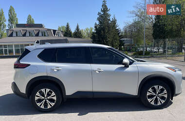 Позашляховик / Кросовер Nissan Rogue 2021 в 