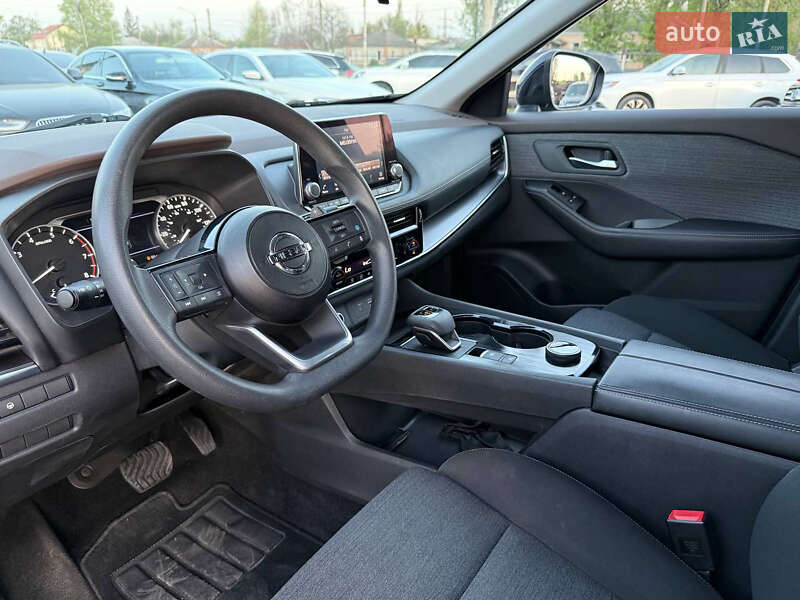 Внедорожник / Кроссовер Nissan Rogue 2021 в Харькове
