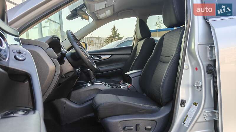 Внедорожник / Кроссовер Nissan Rogue 2019 в Одессе