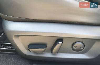 Позашляховик / Кросовер Nissan Rogue 2022 в 