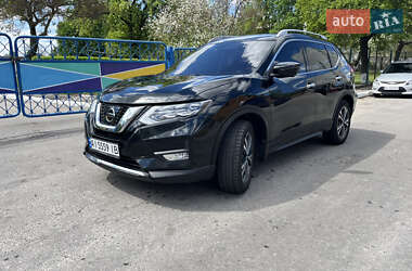 Позашляховик / Кросовер Nissan Rogue 2018 в Білій Церкві