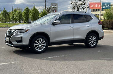 Позашляховик / Кросовер Nissan Rogue 2019 в Полтаві