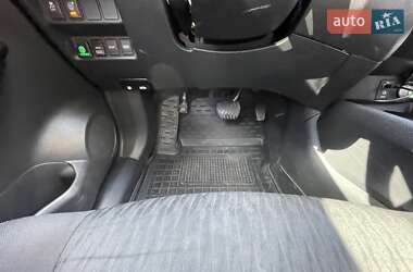 Внедорожник / Кроссовер Nissan Rogue 2017 в 