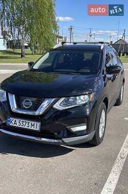 Внедорожник / Кроссовер Nissan Rogue 2017 в 