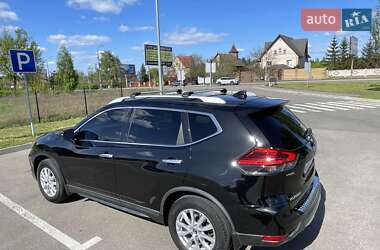 Внедорожник / Кроссовер Nissan Rogue 2017 в 