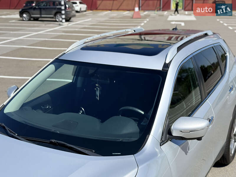 Позашляховик / Кросовер Nissan Rogue 2015 в Києві фото 10 Позашляховик / Кросовер Nissan Rogue 2015 в Києві