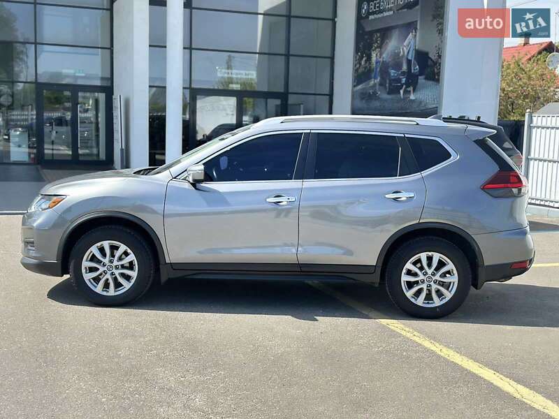 Позашляховик / Кросовер Nissan Rogue 2018 в Полтаві