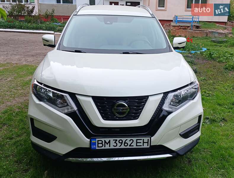 Позашляховик / Кросовер Nissan Rogue 2019 в 