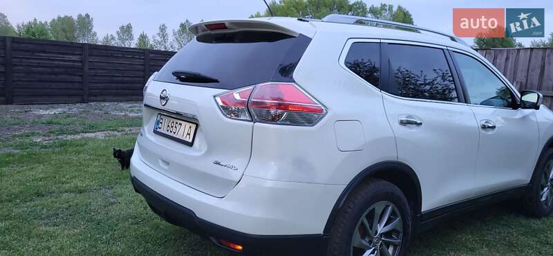 Позашляховик / Кросовер Nissan Rogue 2015 в Великій Багачці