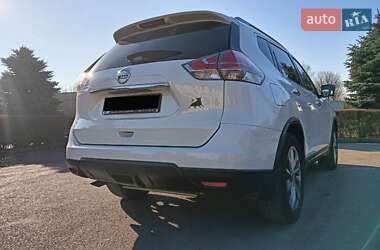Внедорожник / Кроссовер Nissan Rogue 2015 в 