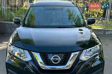 Внедорожник / Кроссовер Nissan Rogue 2018 в Виннице
