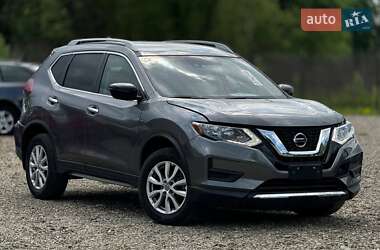 Позашляховик / Кросовер Nissan Rogue 2019 в 