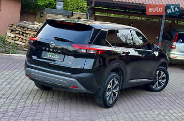 Позашляховик / Кросовер Nissan Rogue 2020 в 