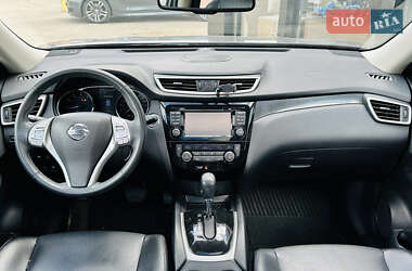 Внедорожник / Кроссовер Nissan Rogue 2015 в 