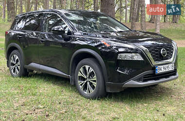 Позашляховик / Кросовер Nissan Rogue 2020 в Рівному