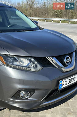 Внедорожник / Кроссовер Nissan Rogue 2014 в 