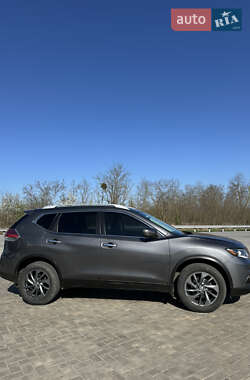 Внедорожник / Кроссовер Nissan Rogue 2014 в 