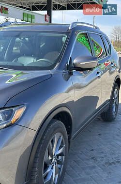Внедорожник / Кроссовер Nissan Rogue 2014 в 