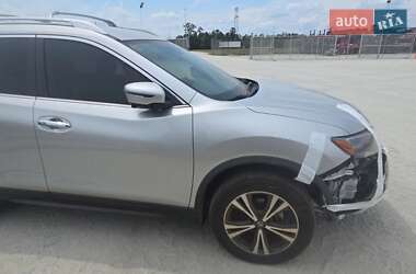 Внедорожник / Кроссовер Nissan Rogue 2019 в 