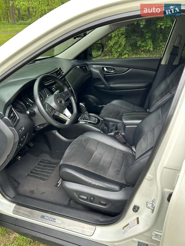 Позашляховик / Кросовер Nissan Rogue 2018 в Білій Церкві