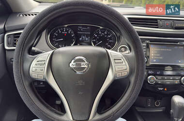 Внедорожник / Кроссовер Nissan Rogue 2015 в 