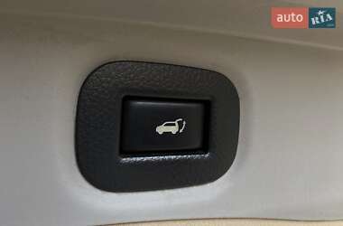 Позашляховик / Кросовер Nissan Rogue 2014 в 