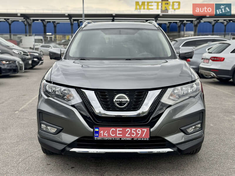 Позашляховик / Кросовер Nissan Rogue 2018 в Львові
