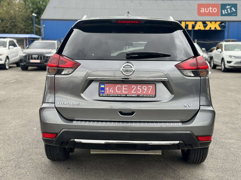 Позашляховик / Кросовер Nissan Rogue 2018 в Львові
