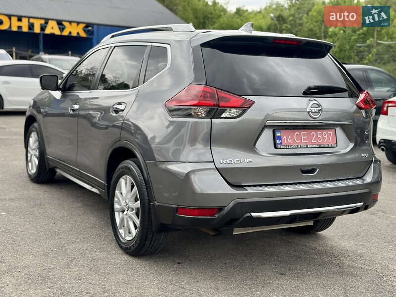 Позашляховик / Кросовер Nissan Rogue 2018 в Львові