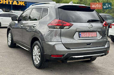 Позашляховик / Кросовер Nissan Rogue 2018 в 
