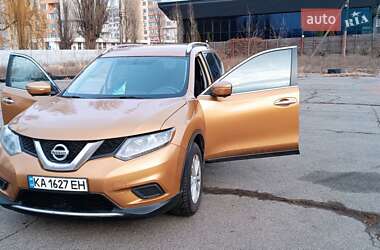 Позашляховик / Кросовер Nissan Rogue 2013 в 