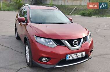Внедорожник / Кроссовер Nissan Rogue 2016 в Харькове