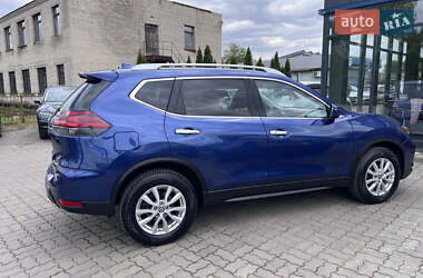 Внедорожник / Кроссовер Nissan Rogue 2020 в 