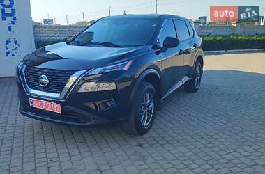 Внедорожник / Кроссовер Nissan Rogue 2021 в 