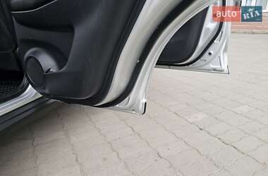 Позашляховик / Кросовер Nissan Rogue 2015 в 