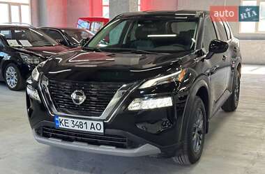 Внедорожник / Кроссовер Nissan Rogue 2020 в 