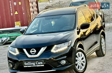 Позашляховик / Кросовер Nissan Rogue 2015 в 